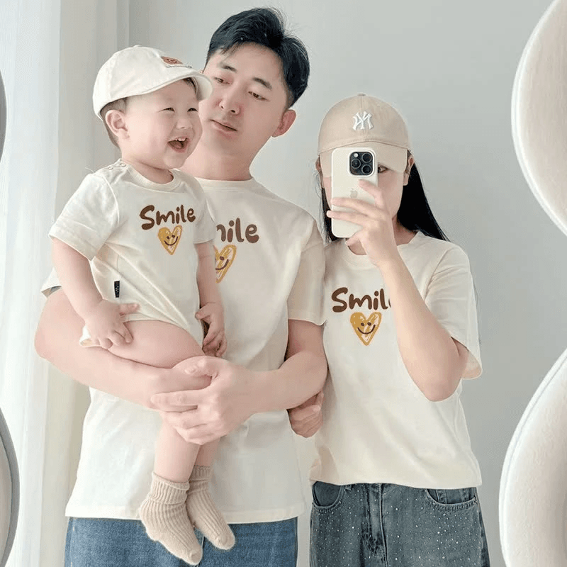 Bộ Áo Thun Cotton Gia Đình 3 Người – Bố Mẹ và Con